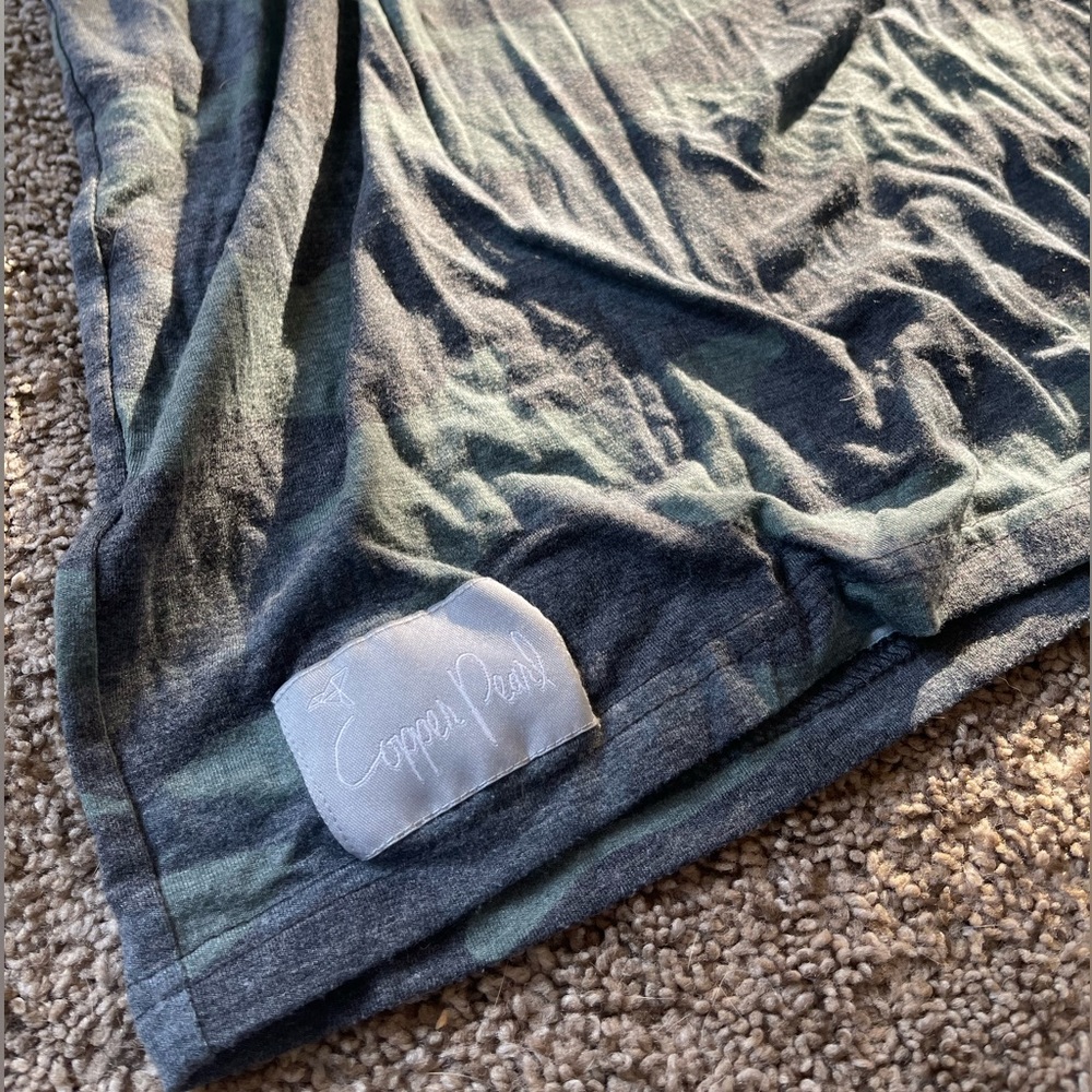 Copper pearl Camo car seat / nursing cover